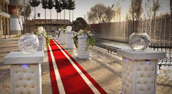 باغ تالار نیلوفر اصفهان, باغ عروسی نیلوفر اصفهان