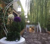 ورودی باغ تالار کلاسیک