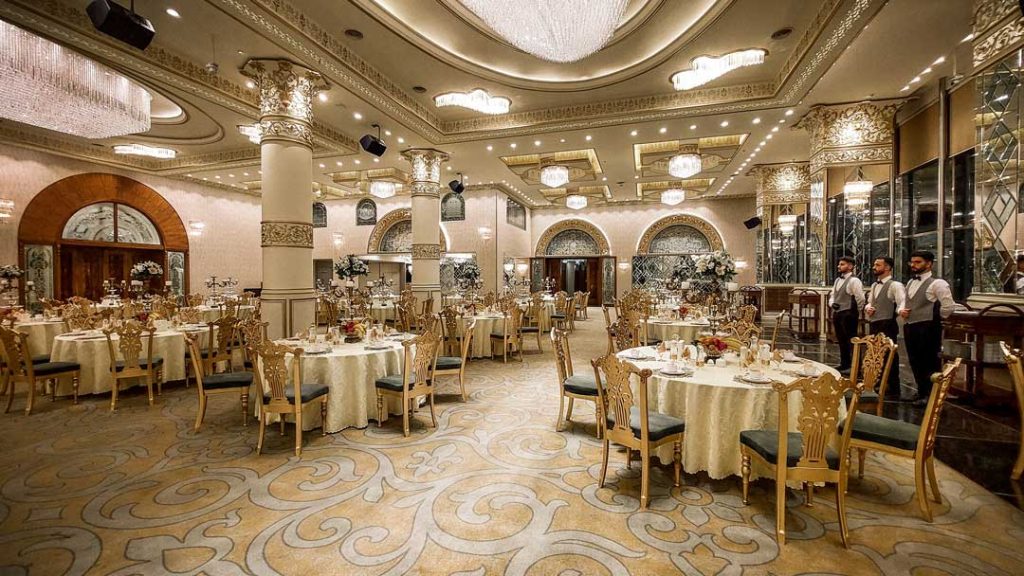 تالار آینه شریعتی