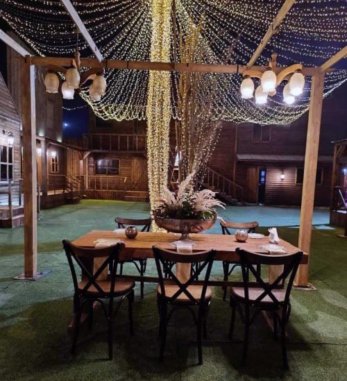 باغ عمارت وسترن احمدآباد مستوفی